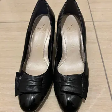 블랙 리즈라피네 24.5 EEE 리본 모티브 펌프스 일본제