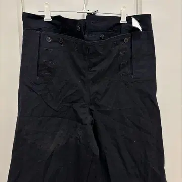 검은색 캐주얼 팬츠 다중 버튼 사양 블랙 패션 [ 3L ]