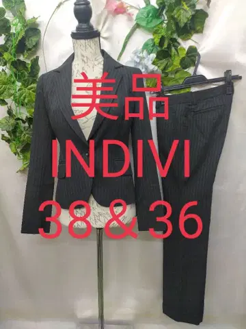 새상품급 인디비 수트 셋업 상의 38 하의 36 울 스트라이프 블랙
