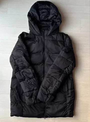 유니클로 스트레치 다운 블랙 XL