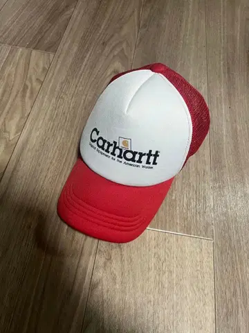 Carhartt 빨흰 트래커 캡