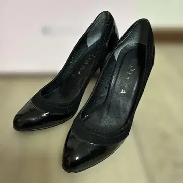 다이애나 DIANA 하이힐 펌프스 블랙