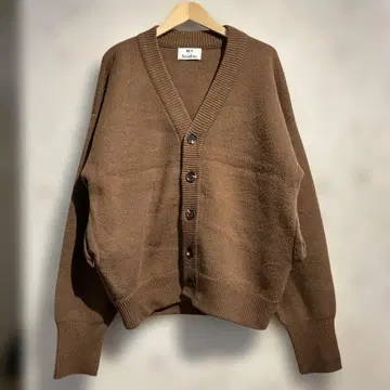 M.P STUDIOS 니트 가디건 브라운