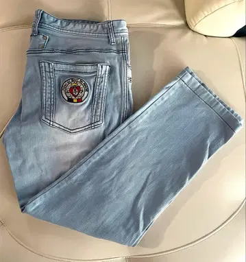 카스텔바작 CASTELBAJAC 스트레이트 청바지