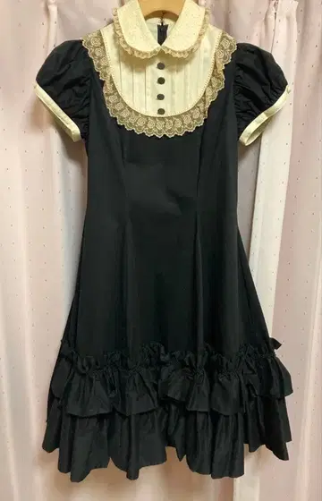 Mary Magdalene 화이트 리프 원피스 블랙