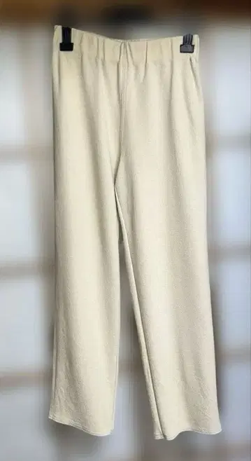 요건 레일 니트 원단 팬츠