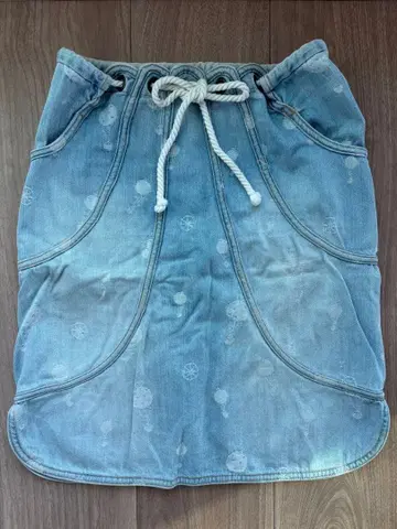 츠모리치사토 데님 스커트 로프 포함 도트 자수