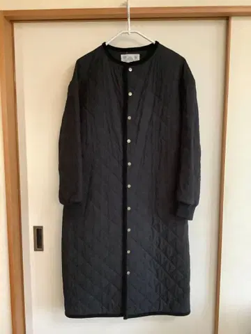 올드맨즈 테일러 퀼팅 롱 코트 블랙 최종 가격 인하 판매 12/22까지