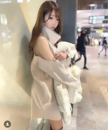 snidel 하이넥 미니 니트 원피스 오타니 에미리