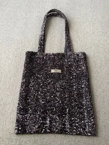 [컨디션 최상] Uhr 우아 Spangle 토트백 실버