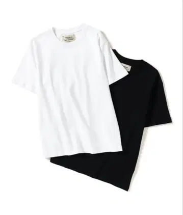 FUTURE ARCHIVE / PACK TEE 화이트 블랙