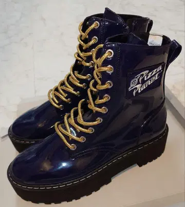 H&M 토이 스토리 4 부츠 피자 플래닛