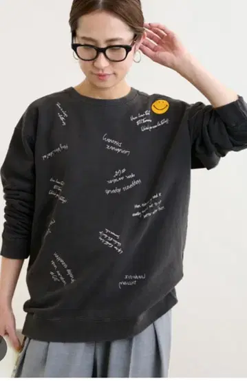 프레임워크 구제 의류풍 스마일 로고 맨투맨 38 사이즈