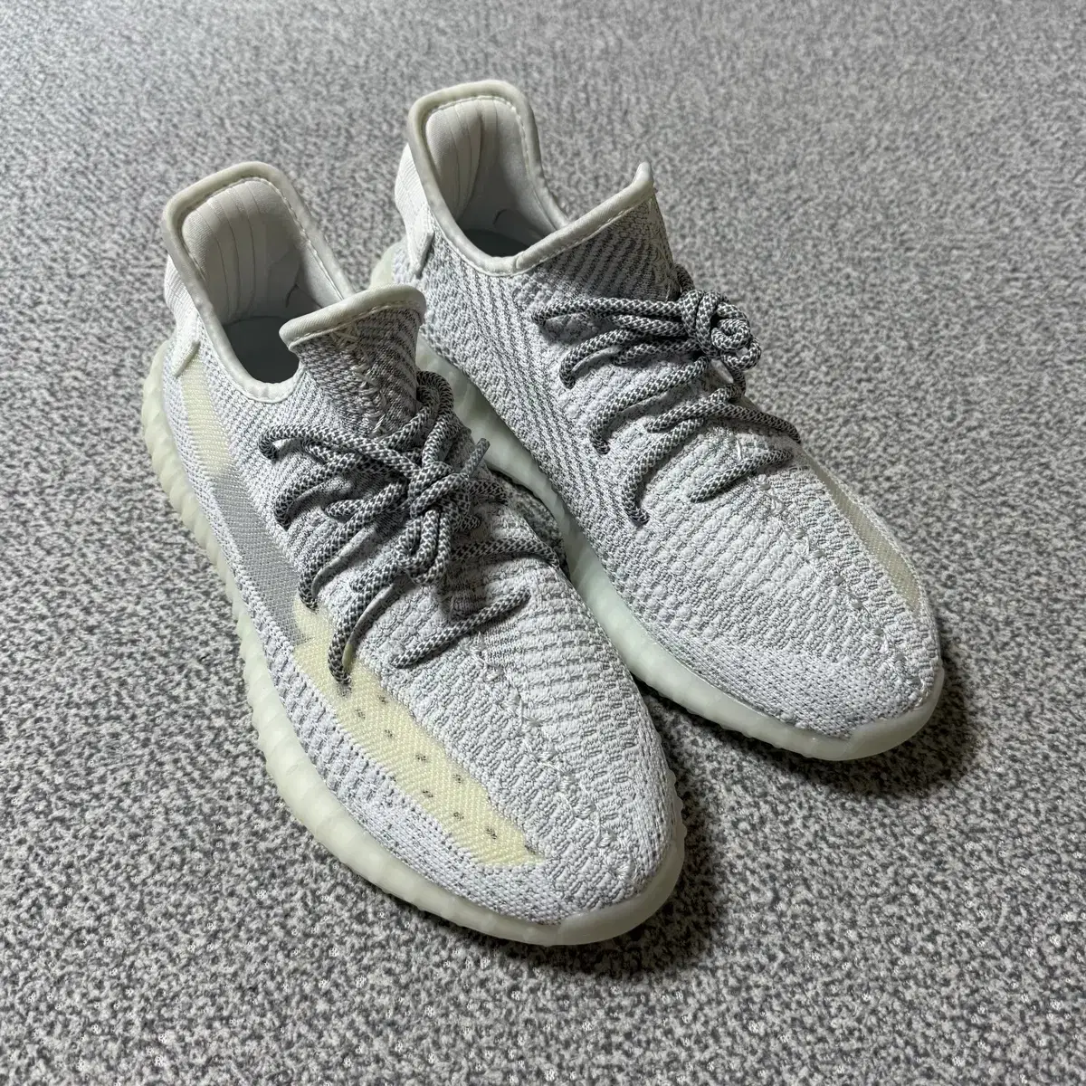 ADIDAS | 아디다스 Adidas Yeezy Boost 350 V2 Static Reflective 275 on Bunjang  Global Site.