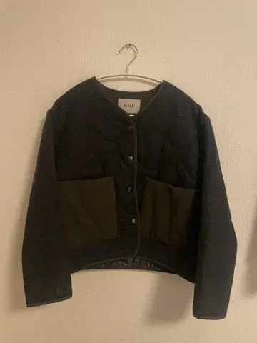 KLOKE 퀼팅 자켓 그레이/올리브