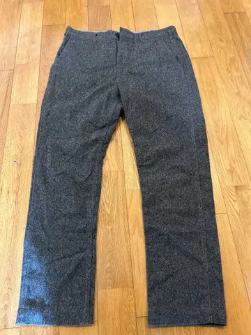 그레이 울 혼방 슬랙스