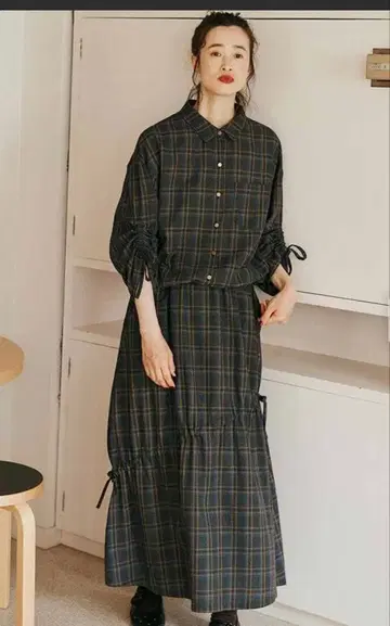 펠리시모 드로스트 체크 셔츠 자켓 & 스커트