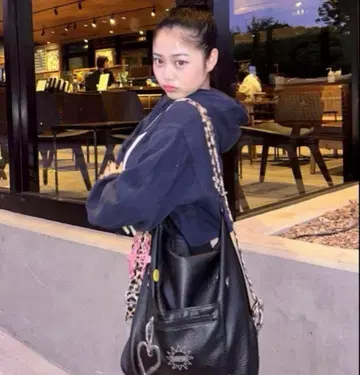 택 포함 미사용 새상품 gossipclub 멀티 웨이 백 레오파드 무늬