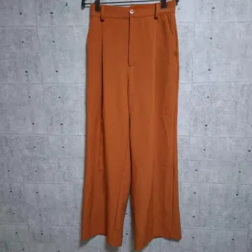 Chaco closet 사이즈 S 스트레이트 팬츠 크림슨 컬러