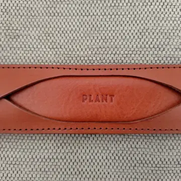 PLANT 숄더 패드 브라운 미사용