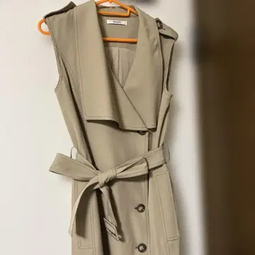 스나이델 슬리브리스 셔츠 원피스 베이지