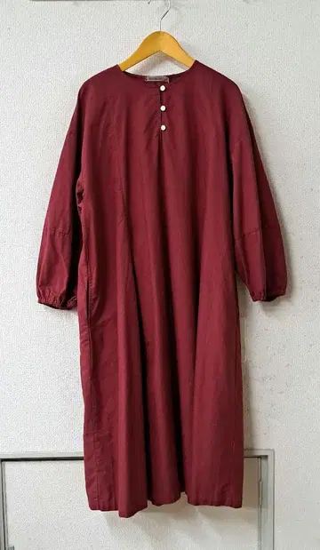 SUNVALLEY 옥스 턱 원피스 루비