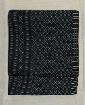 미사용품 검은색 바탕에 마름모 무늬 전통 후쿠로 오비