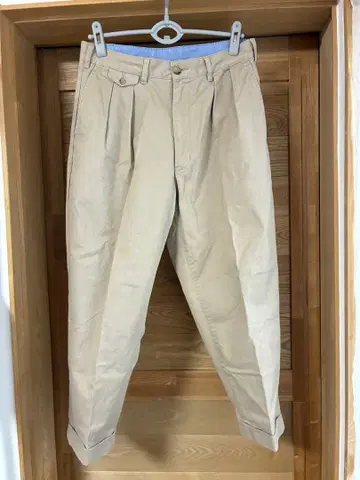 빔즈플러스 투 플리츠 치노 팬츠 빔즈의 백명품 beams+ 스테디셀러