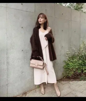 택 포함 Noble 노블 라쿤 니트 오버 가디건 브라운