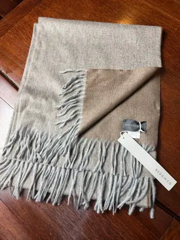 BEGG x CO 리버서블 캐시미어 스톨