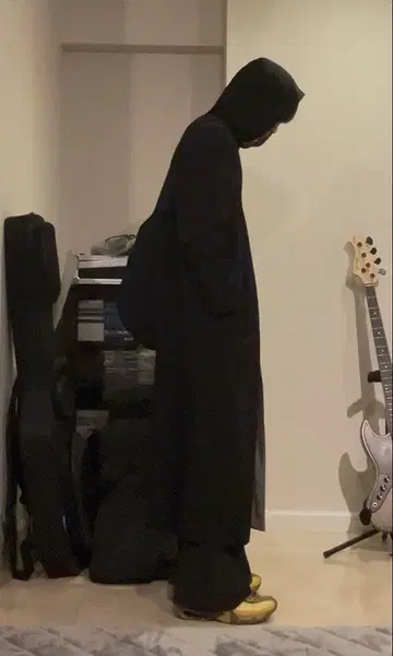 후드 부착 롱 코트