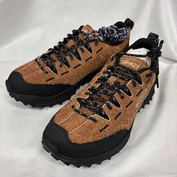 Gramicci x KEEN JASPER ZIONIC 재스퍼자이오닉