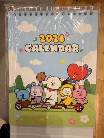 미개봉 새상품 BT21 2026 CALENDAR 탁상 달력