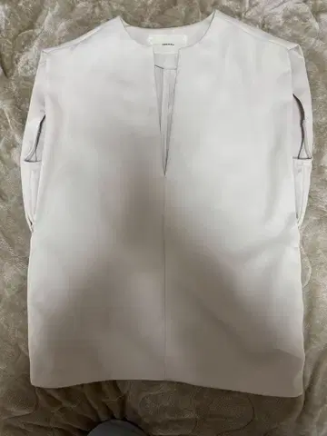 TODAYFUL 화이트 슬리브리스 셔츠