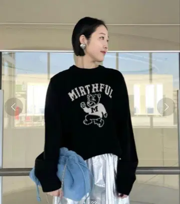 Mila Owen 칼리지 모티브 자카드 니트 풀오버