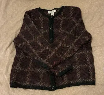 모헤어 체크 무늬 가디건