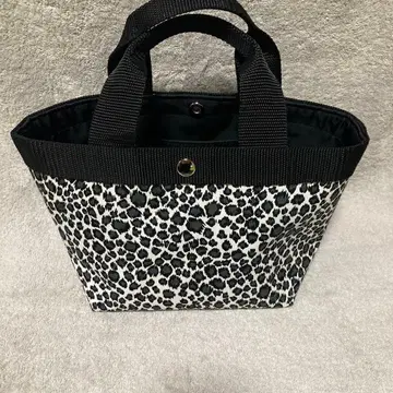 레오파드 무늬 미니 백