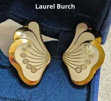 Laurel Burch 에나멜 플라워 귀찌 아이보리 금채