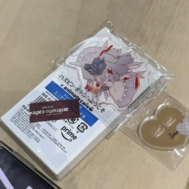 해즈빈호텔 콜라보카페 미니 아크릴스탠드 sd 세라