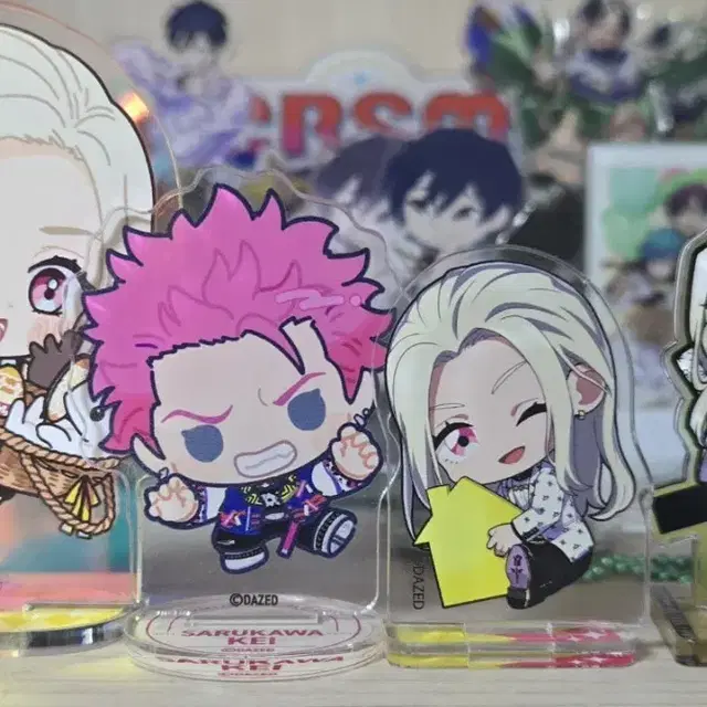 카리스마 사루카와, 테라 아크릴 스탠드 양도