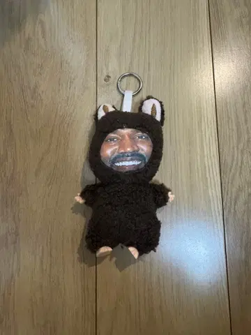 카니예 웨스트 라부부 kanye labubu yebubu