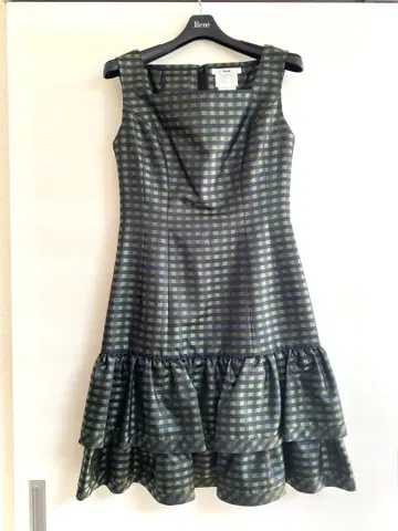 르네 체크 프릴 원피스 34 블랙 그린