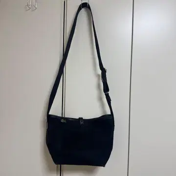 Brady 블랙 숄더백