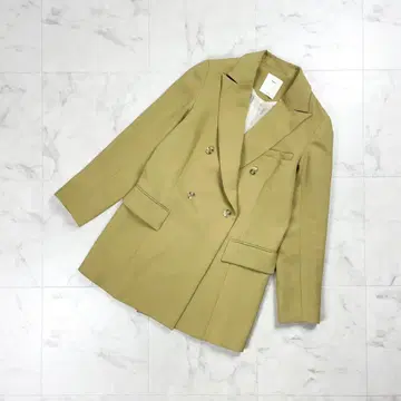 새상품급 CEPIE. 더블 브레스트 자켓 베이지 사이즈 36*HD1306