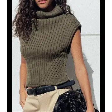 [ ZARA ] 자라 니트 하이넥 베스트 XS 사이즈