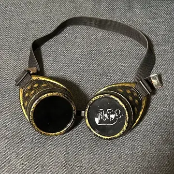 NEE 보키의 고글