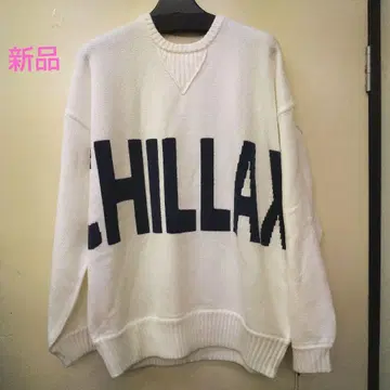 CHILLAX 화이트 니트 스웨터