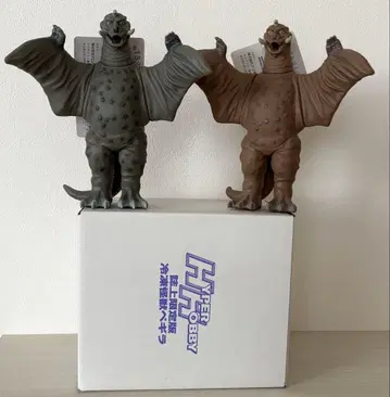 페기라 HYPER HOBBY 피규어 2체 울트라 괴수 시리즈