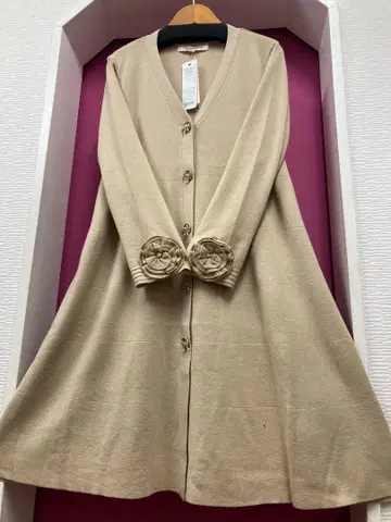 슈퍼 뷰티 소매단 플라워 모티브 롱 가디건