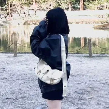 블랙 가죽풍 자켓